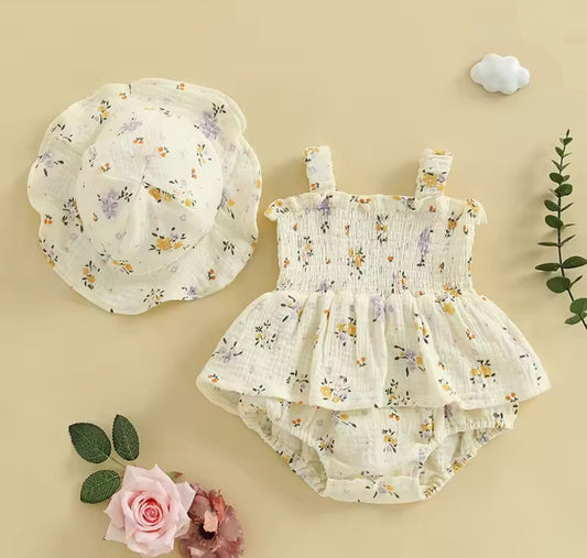 Conjunto Pavita flores