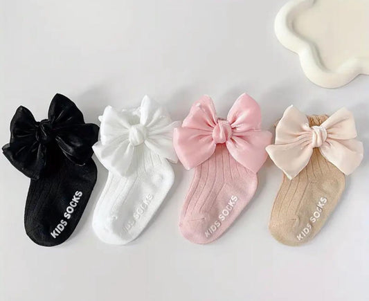 Medias bebé lazo